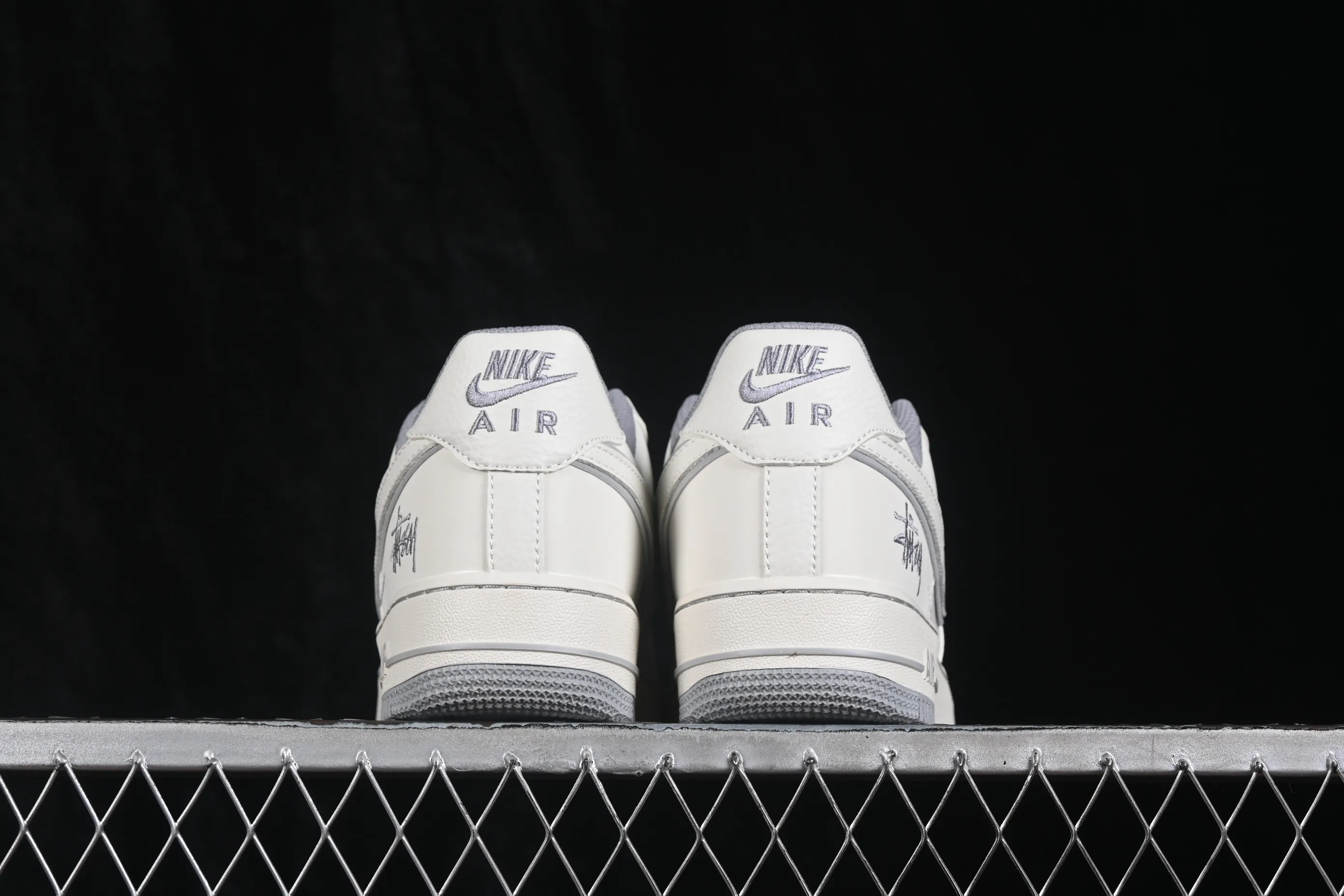 All categories Nk Air Force 1 Air Force series Nk Air Force 1 Low Air Force low-top Nike Air Force 1'07 Low joint model Air Force 1 low-top casual sneakers NH0601-603